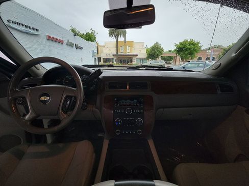 Used 2012 Chevrolet Silverado 2500 LTZ w/ LTZ Plus Package AWD/4WD image 25