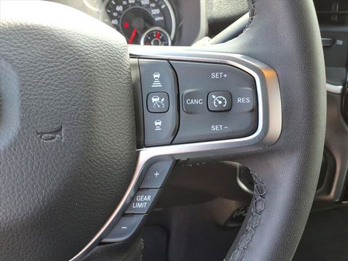 Used 2025 RAM 2500 Big Horn AWD/4WD image 26