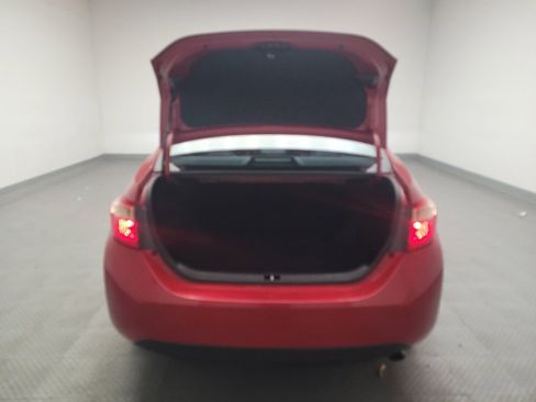 Used 2017 Toyota Corolla LE w/ Carpet Mat Package (TMS) image 29