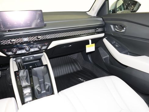 New 2026 Honda Accord EX-L image 10