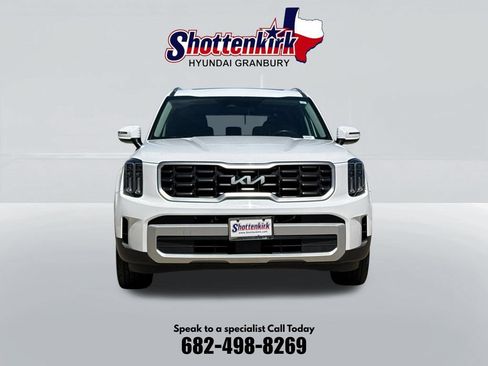 Used 2025 Kia Telluride S AWD/4WD image 2