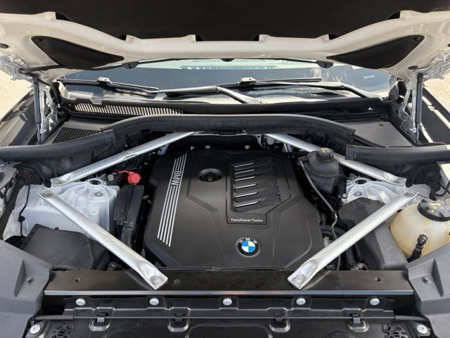 Used 2020 BMW X5 sDrive40i w/ Premium Package RWD image 22