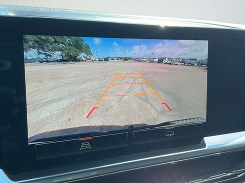Used 2024 GMC Sierra 1500 Elevation RWD image 12
