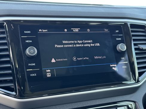 Used 2022 Volkswagen Atlas SE w/ Panoramic Sunroof Package image 25