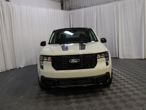 New 2025 Ford Maverick XLT w/ XLT Luxury Package image 29