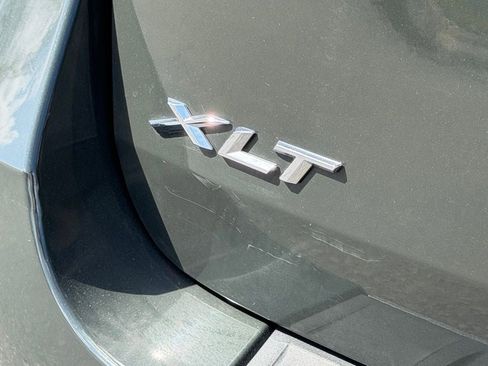 Used 2022 Ford Explorer XLT w/ Equipment Group 202A image 21