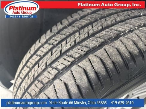 Used 2017 Chevrolet Traverse LT image 44