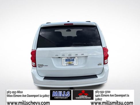 Used 2019 Dodge Grand Caravan SXT w/ Driver Convenience Group FWD image 6