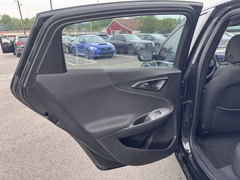 Used 2020 Chevrolet Malibu LT FWD image 10