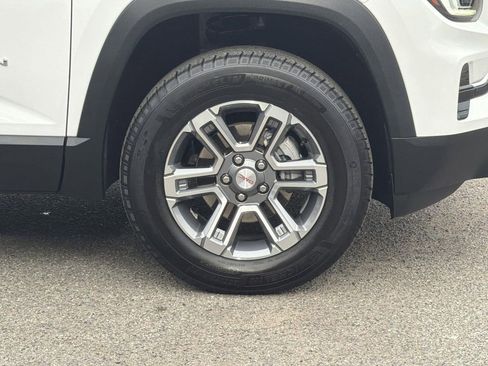 Used 2025 GMC Terrain Elevation image 35