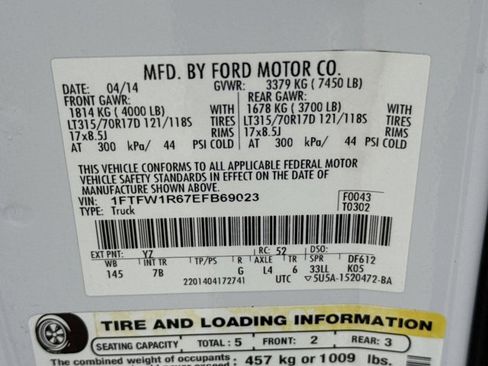 Used 2014 Ford F150 Raptor w/ Equipment Group 801A Luxury image 21