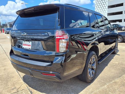 Used 2023 Chevrolet Suburban Z71 w/ Luxury Package AWD/4WD image 29