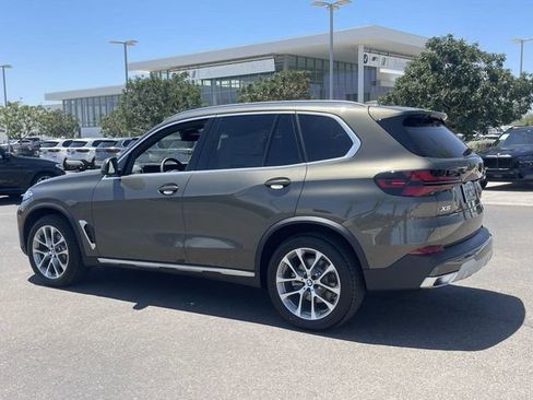 Used 2026 BMW X5 sDrive40i RWD image 7