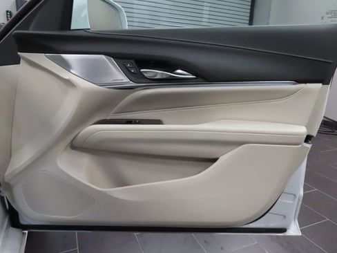 Certified 2023 Cadillac CT4 Premium Luxury AWD/4WD image 12