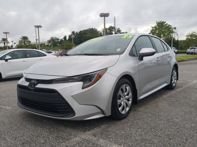 Certified 2025 Toyota Corolla LE FWD image 8