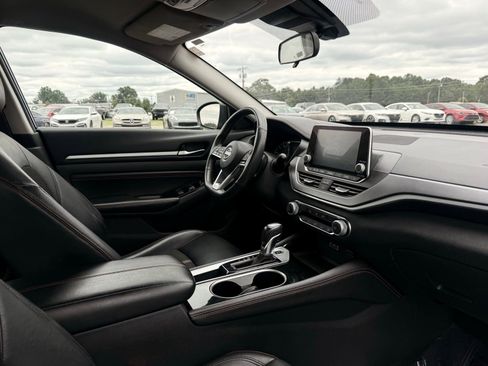 Used 2023 Nissan Altima 2.5 SR FWD image 20