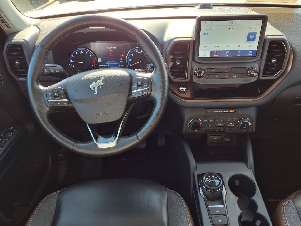 Used 2023 Ford Bronco Sport Outer Banks w/ Tech Package AWD/4WD image 14