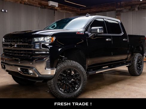 Used 2021 Chevrolet Silverado 1500 LTZ w/ Technology Package image 5