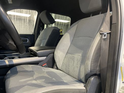 Used 2024 RAM 2500 Big Horn w/ Off Road Package image 18