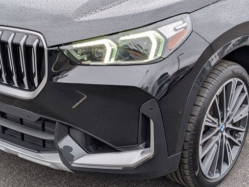 Certified 2025 BMW X1 xDrive28i w/ Convenience Package image 9