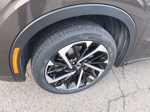 Used 2022 Mitsubishi Outlander SEL AWD/4WD image 3