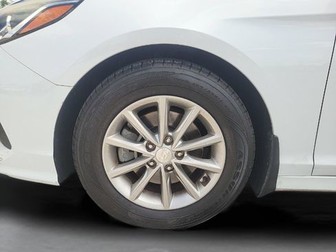 Used 2018 Hyundai Sonata SE FWD image 29