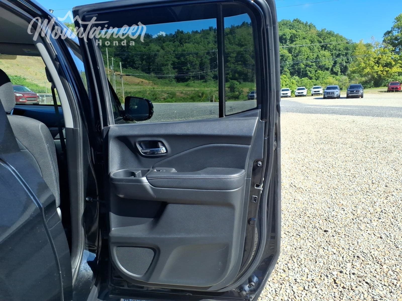 Used 2017 Honda Ridgeline Sport image 19