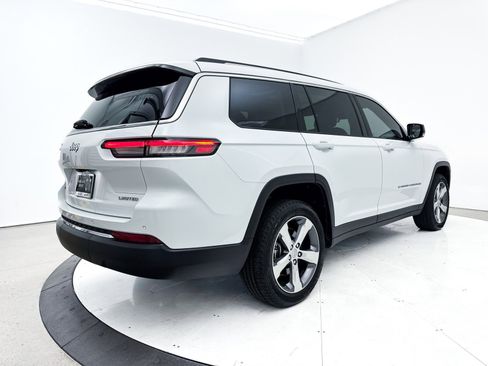 Used 2021 Jeep Grand Cherokee L Limited image 19