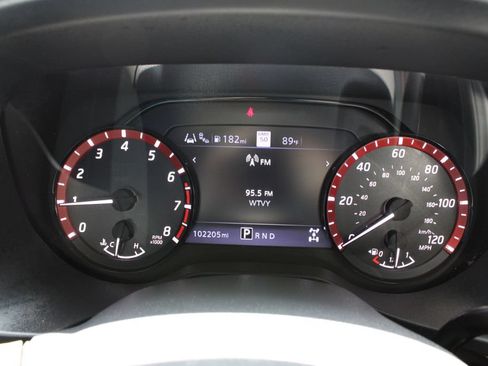 Used 2021 Nissan Titan PRO-4X w/ Pro-4x Convenience Package AWD/4WD image 13
