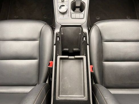 Used 2023 Cadillac XT4 Sport image 21