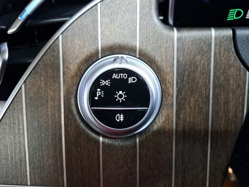 Used 2024 Mercedes-Benz E 350 4MATIC Sedan image 28