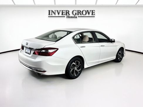 Used 2016 Honda Accord LX image 5
