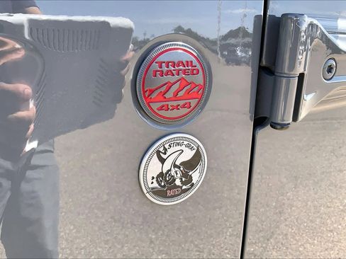 Used 2021 Jeep Wrangler Unlimited Rubicon AWD/4WD image 10