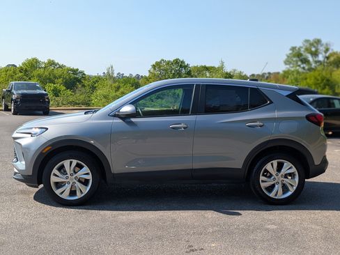 Used 2024 Buick Encore GX Preferred FWD image 6