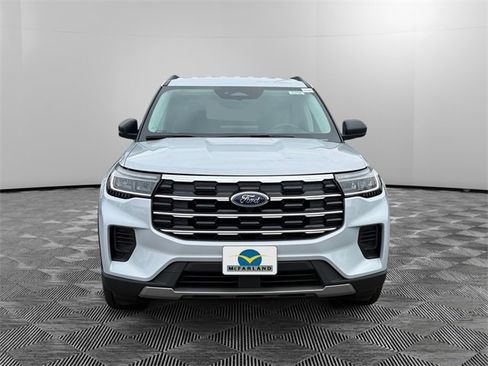 New 2026 Ford Explorer Active image 8