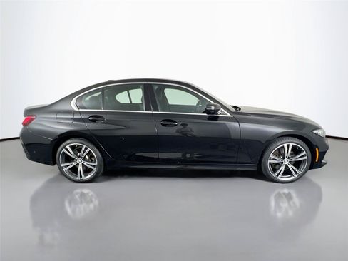 Certified 2023 BMW 330i xDrive Sedan w/ Parking Assistance Package AWD/4WD image 7