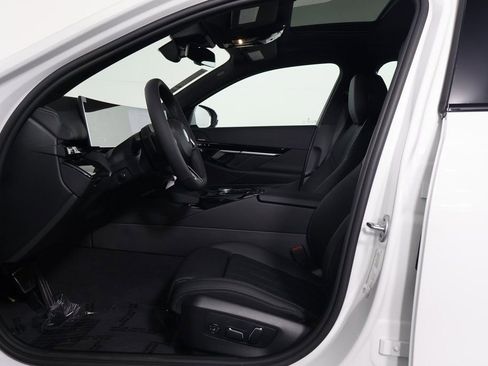 New 2026 BMW 530i w/ M Sport Package RWD image 5