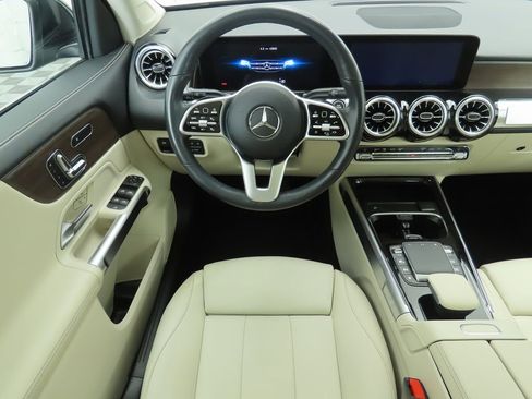 Certified 2023 Mercedes-Benz GLB 250 image 10