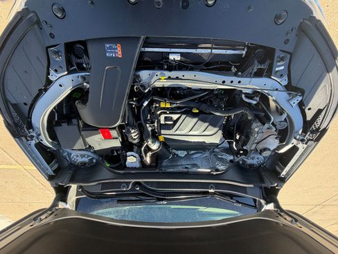 Certified 2025 Chevrolet Trax LT w/ LT Convenience Package image 27