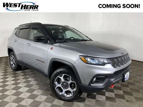 Used 2022 Jeep Compass Trailhawk w/ Sun and Sound Group AWD/4WD image 1