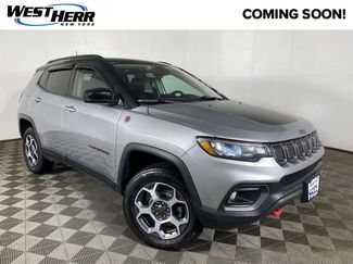 Used 2022 Jeep Compass Trailhawk w/ Sun and Sound Group AWD/4WD video 1