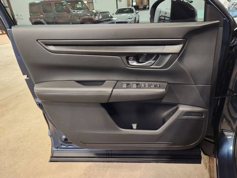 Used 2025 Honda CR-V Sport image 21