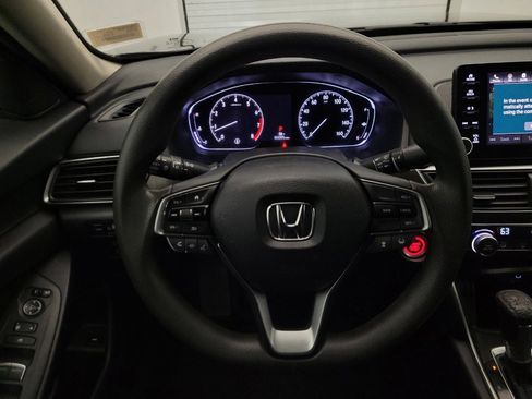 Used 2018 Honda Accord EX image 22