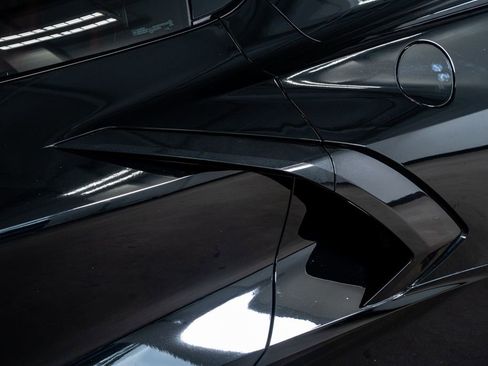 Used 2023 Chevrolet Corvette Stingray Preferred Cpe w/ Z51 Performance Package image 22