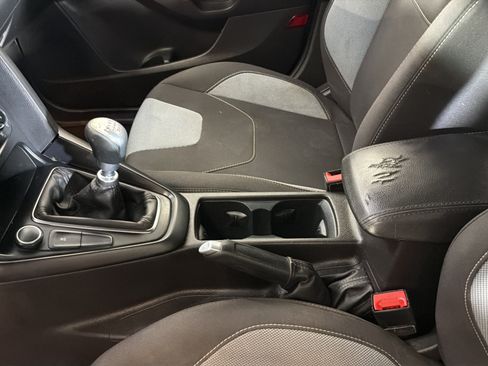 Used 2016 Ford Focus ST FWD image 26