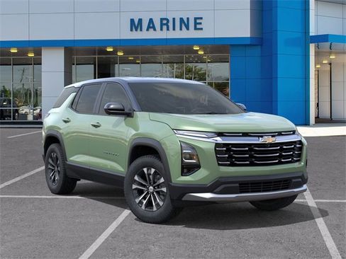 New 2026 Chevrolet Equinox LT w/ Safety and Technology Package image 7