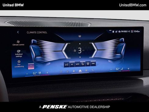 New 2026 BMW 330i xDrive Sedan w/ M Sport Package image 11