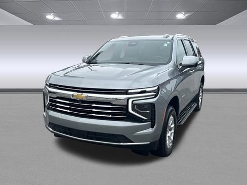 Used 2025 Chevrolet Tahoe LT image 7