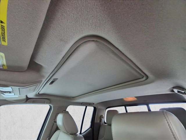 Used 2018 Nissan Frontier SL AWD/4WD image 16