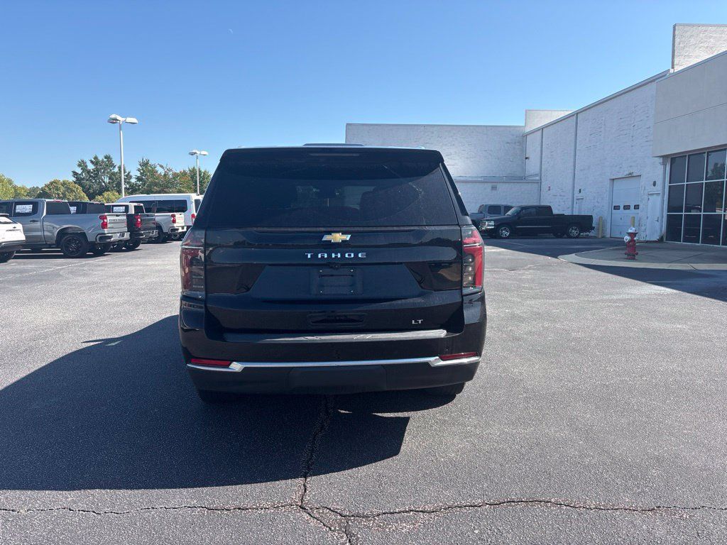 Used 2025 Chevrolet Tahoe LT RWD image 4
